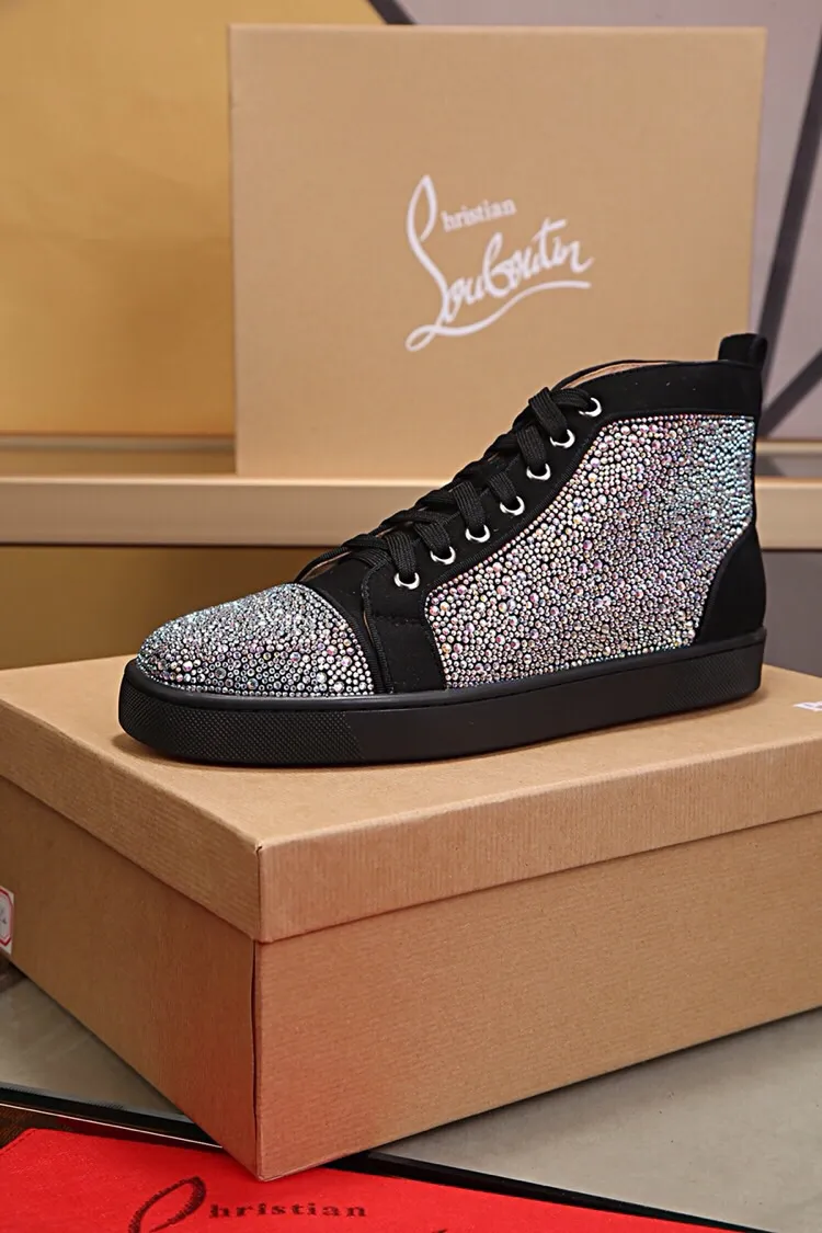 Ex-factory price 480. christian louboutin (CL red sole shoes) counter hot diamond series, high-top casual sneakers for couples 📢 📢 📢 Exclusive hot style release 🎈🎈💪 Movable latex feet 👻 Finished outsole sewing line [satisfied] 😝Female 35-40# Male 38#-46, global supply😝 [Top version]: original imported cowhide upper, top original leather lining, original molded TPU outsole, original 1:1 detail processing, original shoe last, large quantity available from stock,